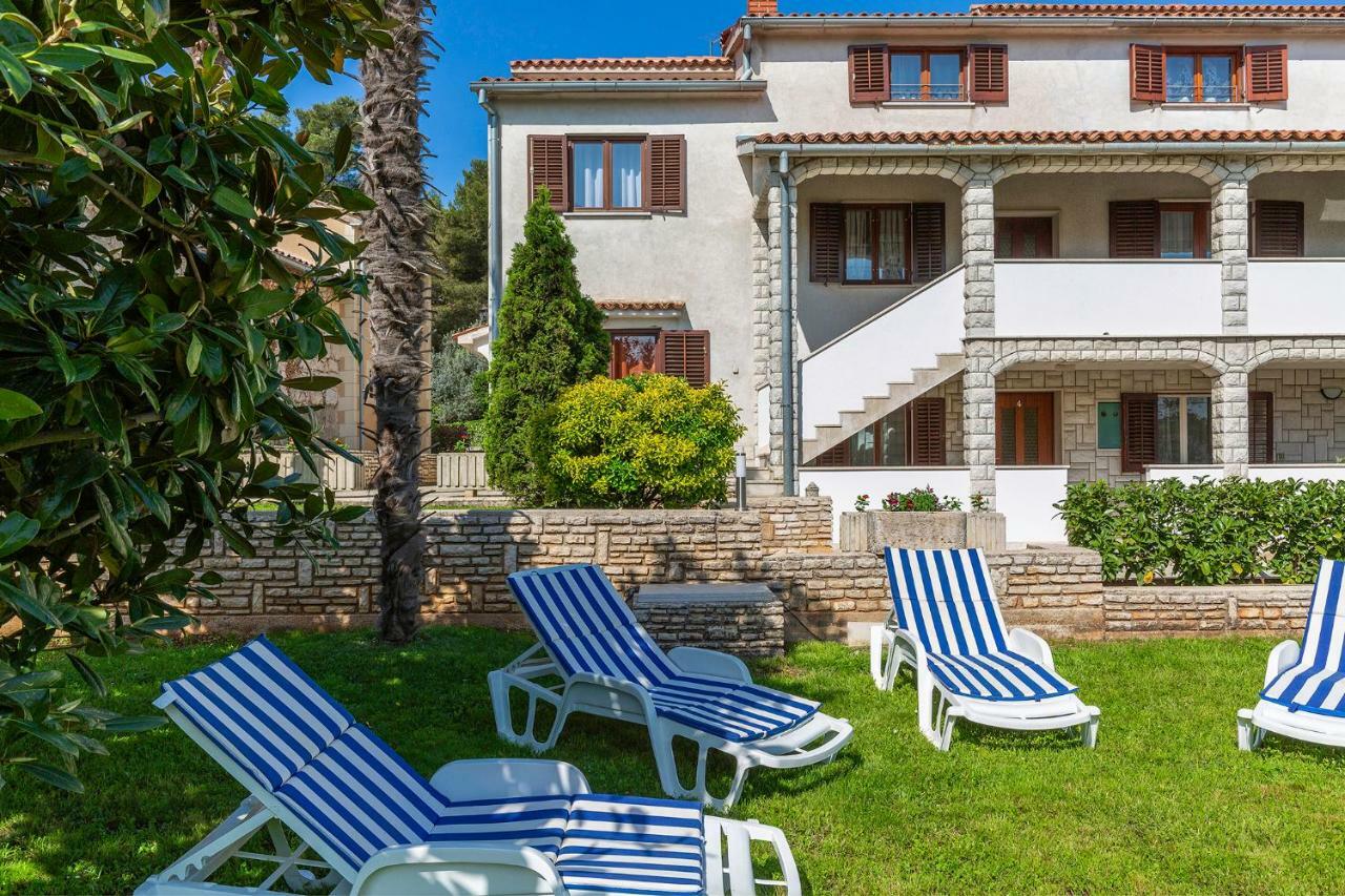 Apartments Rita Пореч Екстериор снимка