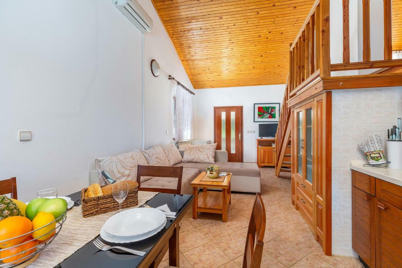 Apartments Rita Пореч Екстериор снимка