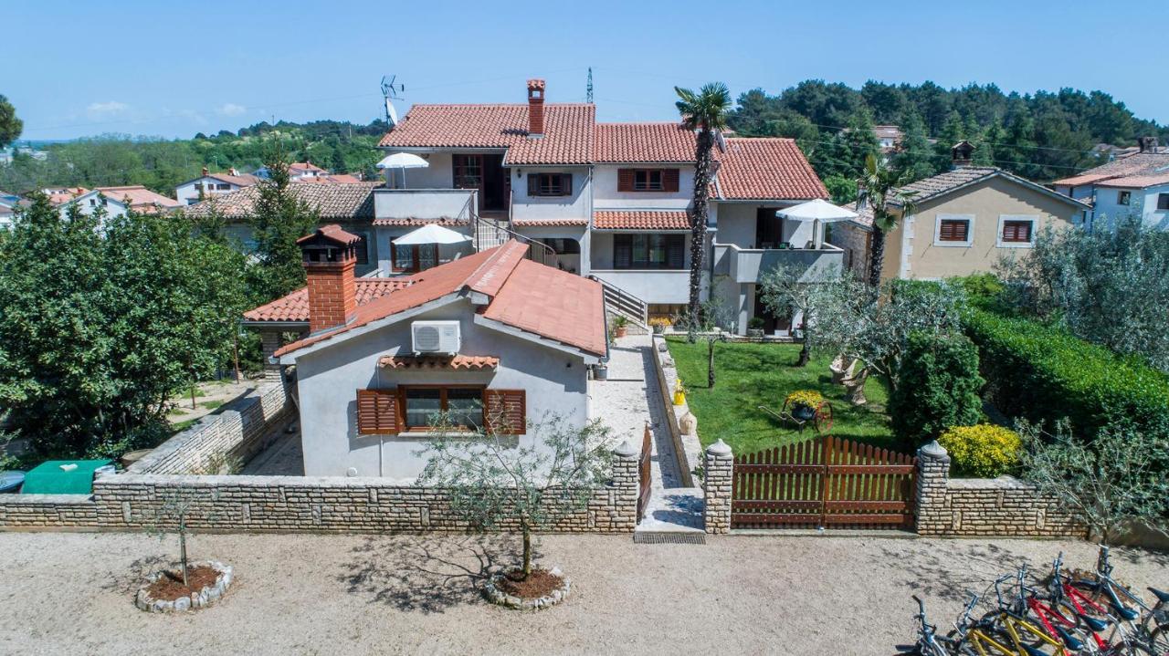 Apartments Rita Пореч Екстериор снимка